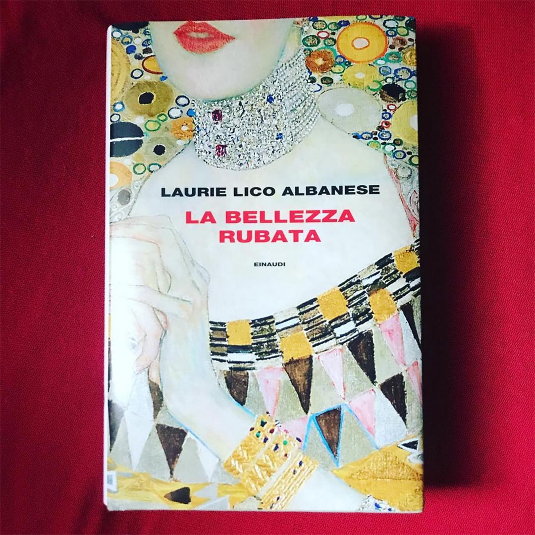 La Bellezza Rubata di Laurie Lico Albanese per Einaudi