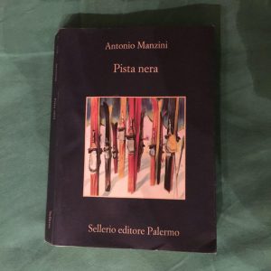 Pista Nera, il primo libro interamente dedicato a Rocco Schiavone